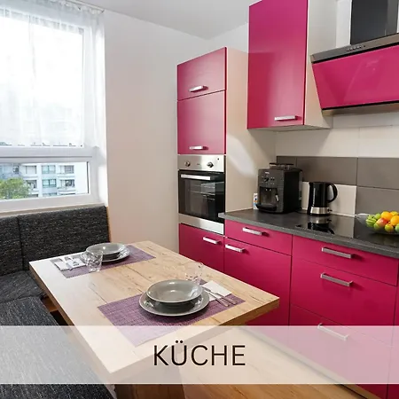 Moderne 3-zimmer-wohnung Im Herzen Von - Zentrale Lage, Komfort & Wlan Apartamento